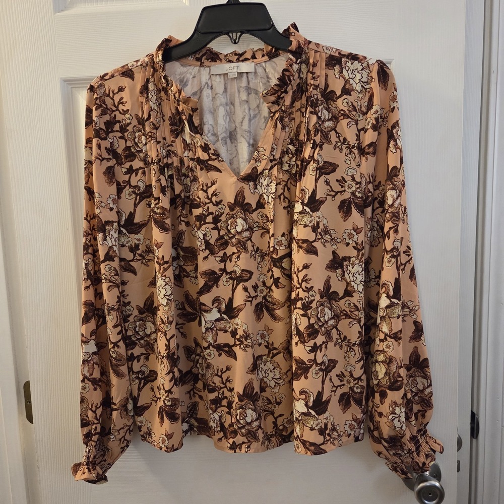 Loft sz L floral long slv peachy Rose boho top casual spring garden pintuck